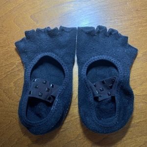 Toesox Yoga Socks